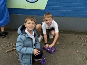 🌿 Outdoor Learning in Room 3 – Maths in Motion! 🌿
